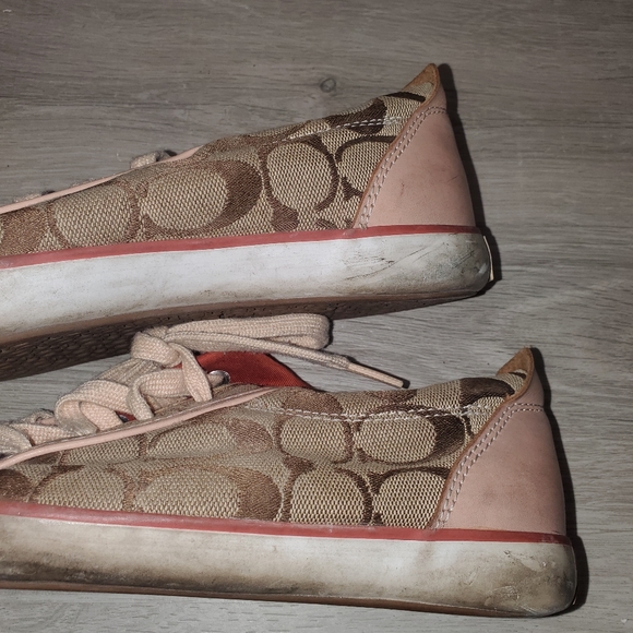 Women's coach sneakers size 7.5 - Picture 9 of 14